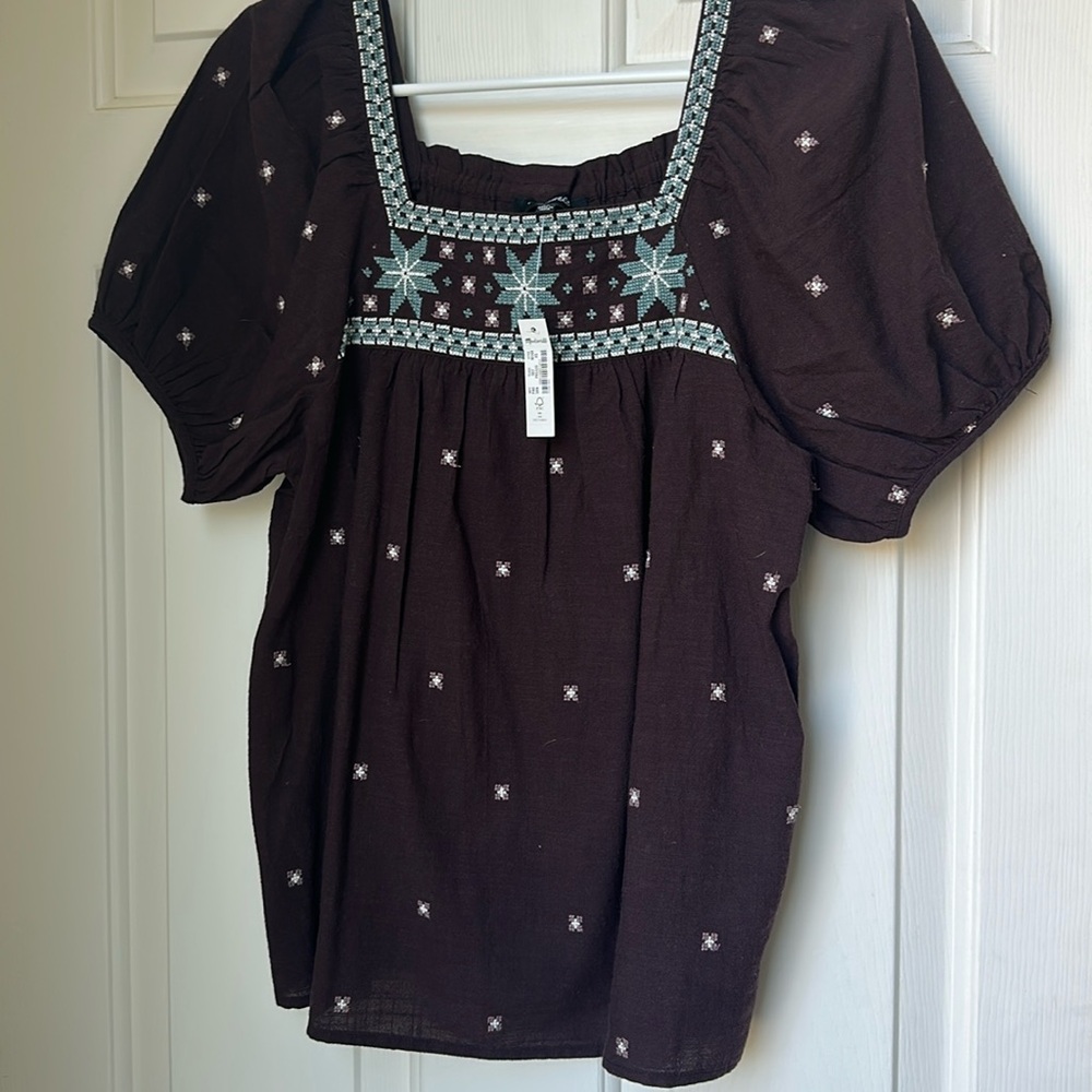 Madewell embroidered peasant top!